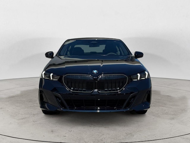 2025 BMW 530i