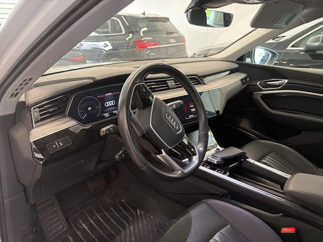 2023 Audi e-tron