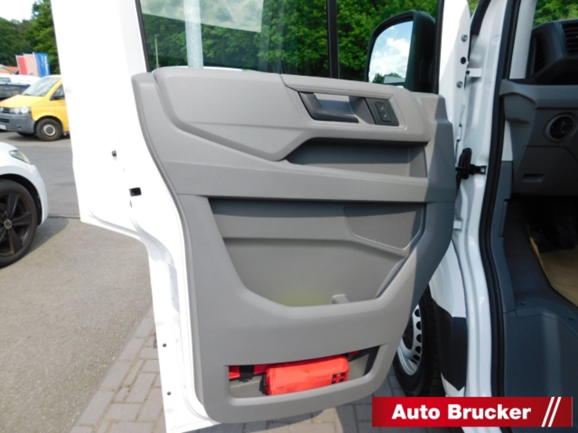 Volkswagen Crafter Einzelkabine langer Radstand