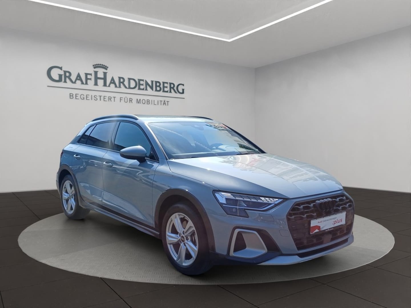 Bild über Audi A3 allstreet 35 TDI S tronic - für weitere Informationen kontaktieren Sie den Audi Partner