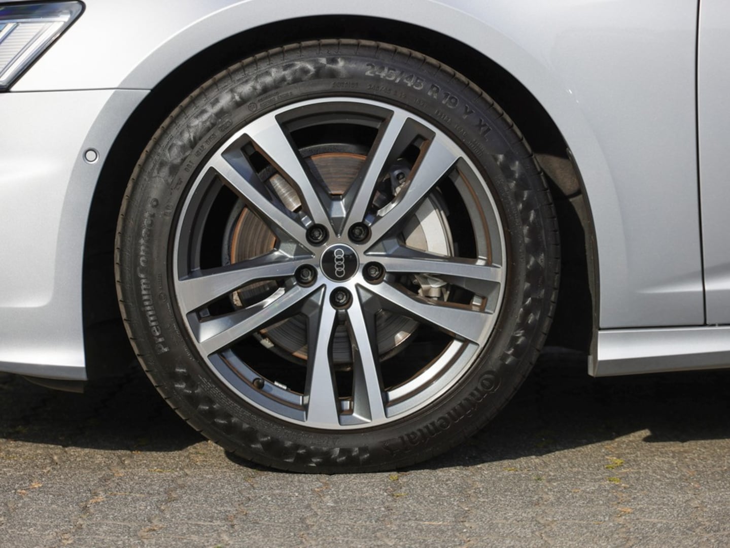 Bild über Audi A6 Avant S line 45 TFSI quattro S tronic - für weitere Informationen kontaktieren Sie den Audi Partner