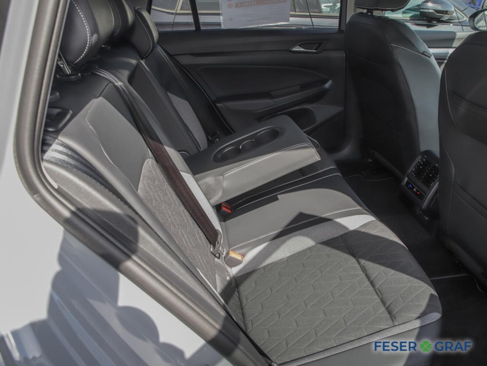Volkswagen Golf Variant – Bild 6