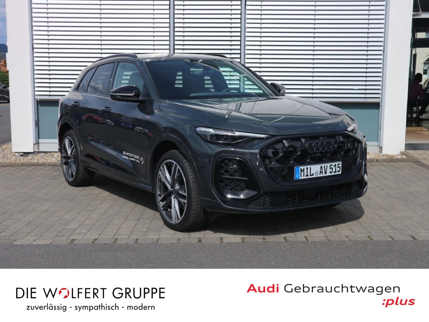 Bild über Audi Q5 SUV TDI quattro 150 kW S tronic - für weitere Informationen kontaktieren Sie den Audi Partner
