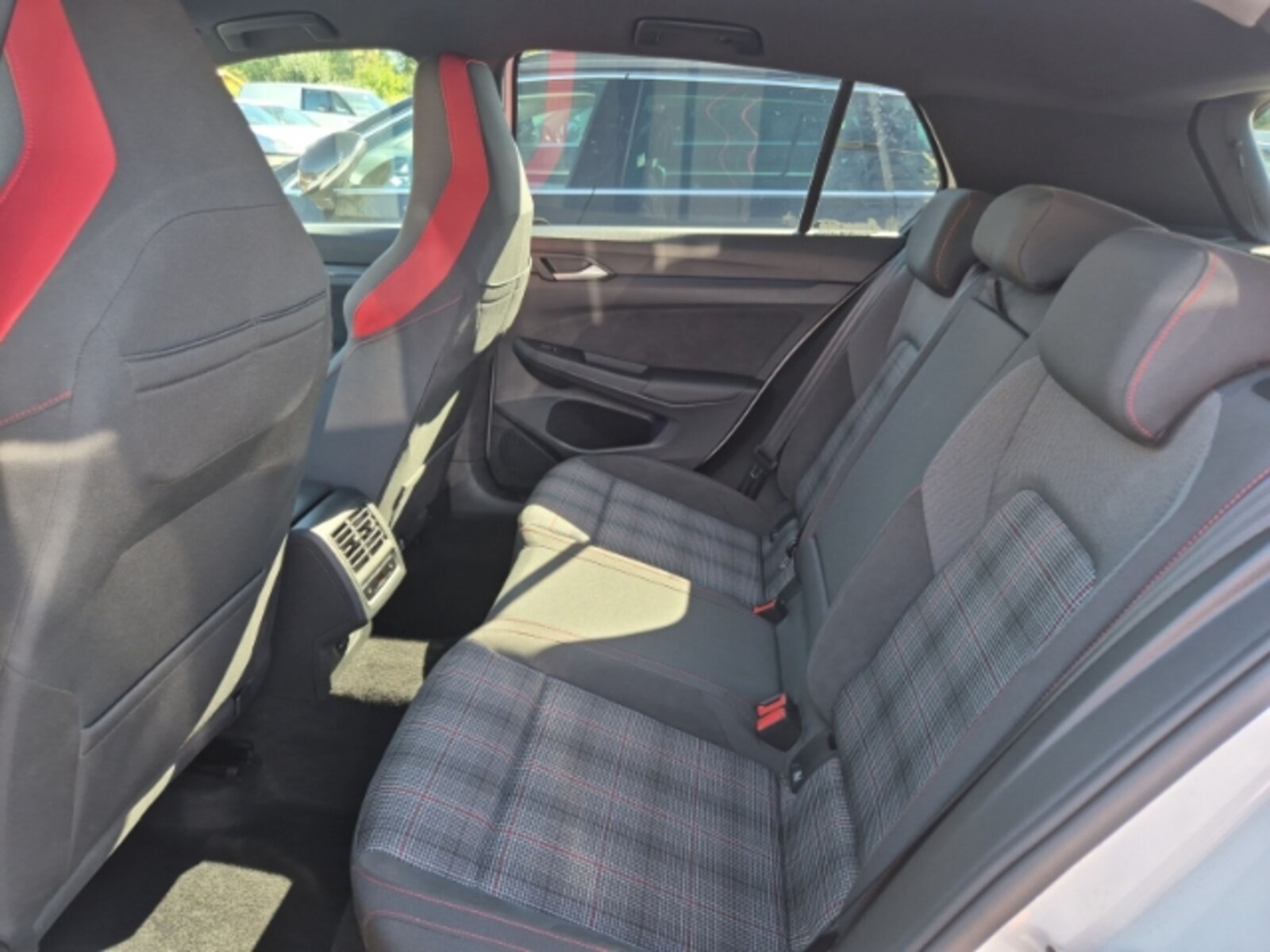 Volkswagen Golf – Bild 8