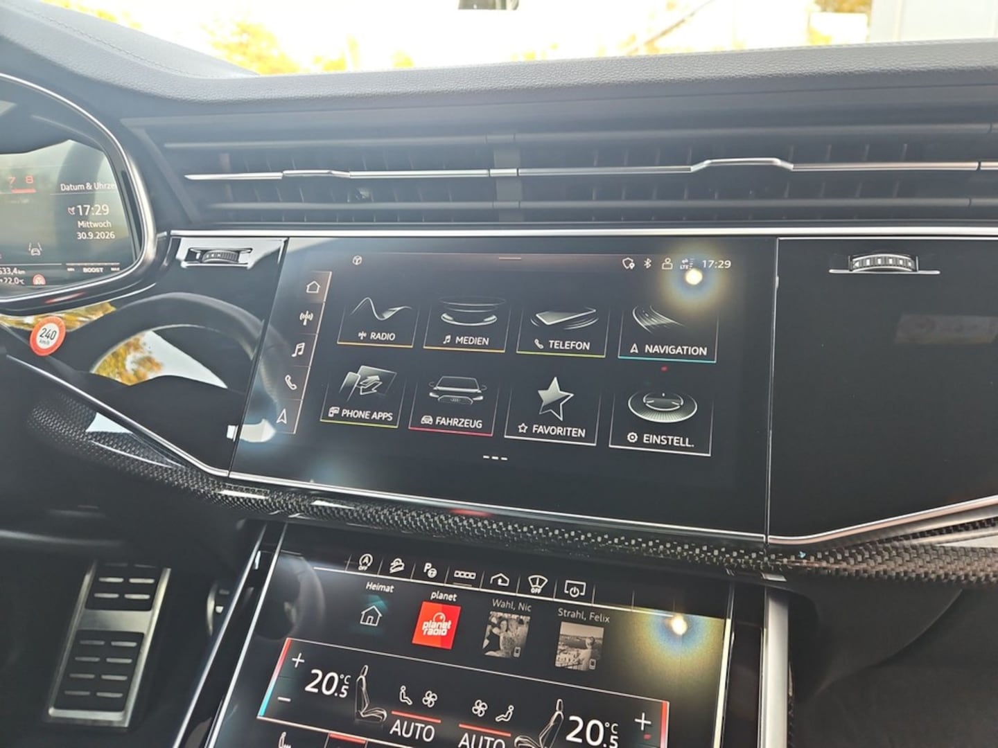 Bild über Audi SQ8 TFSI quattro tiptronic - für weitere Informationen kontaktieren Sie den Audi Partner