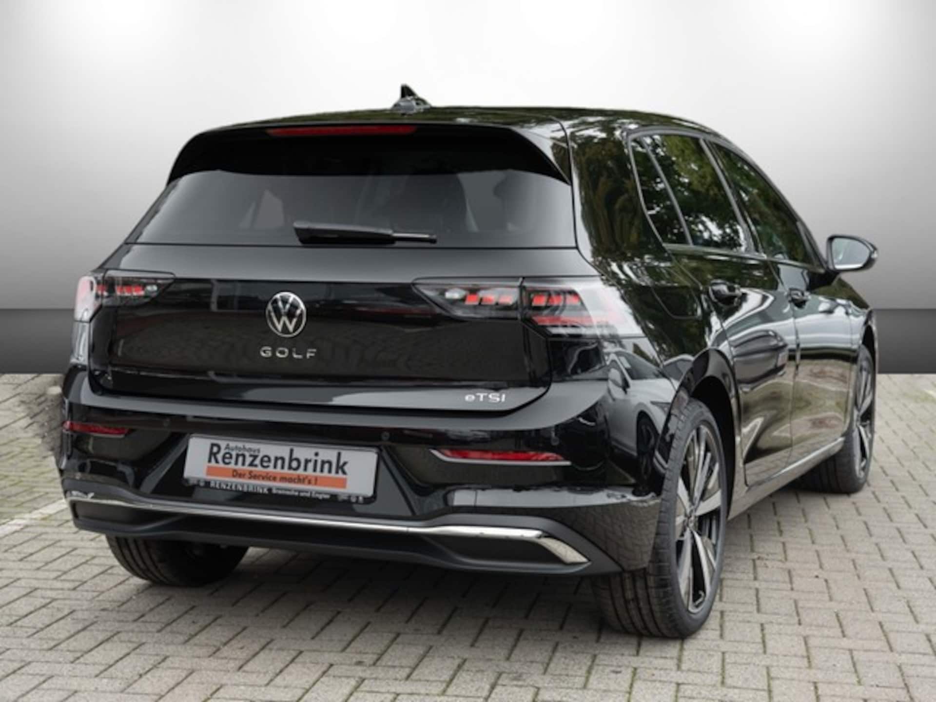 Volkswagen Golf Style