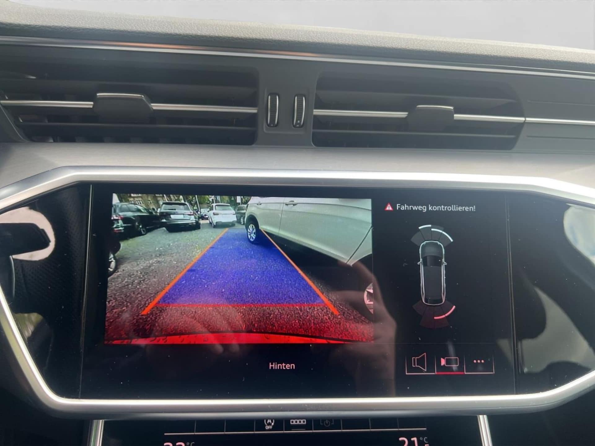Audi S6 Avant