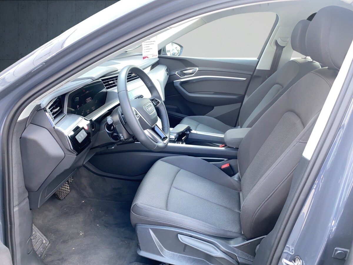 Image about Audi Q8 e-tron S line 50 e-tron quattro