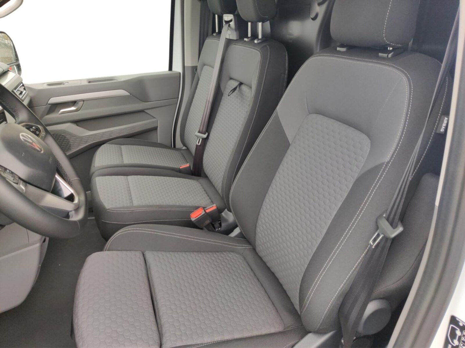 Volkswagen Transporter Kasten kurzer Radstand – Bild 9