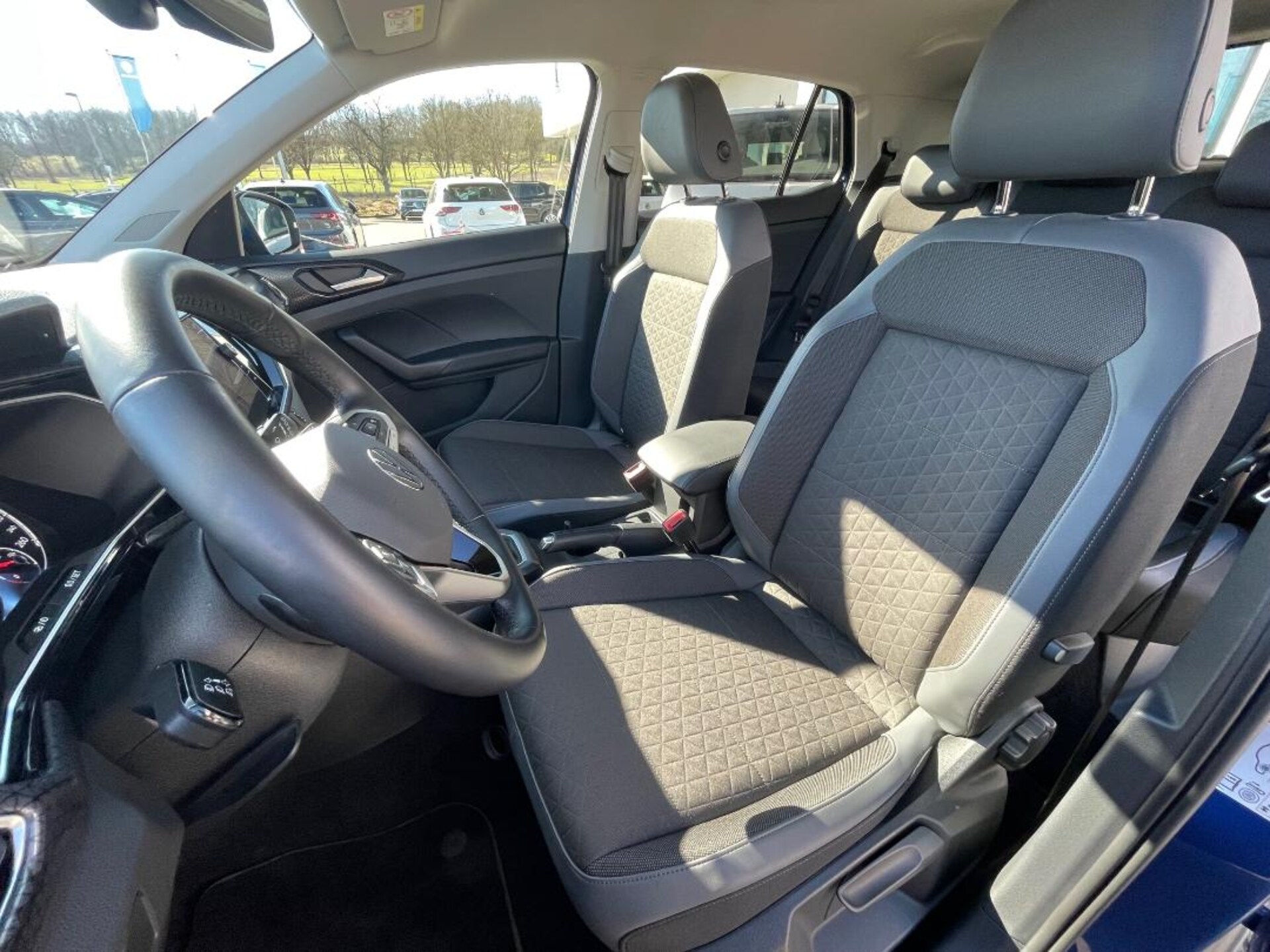 Volkswagen T-Cross Style