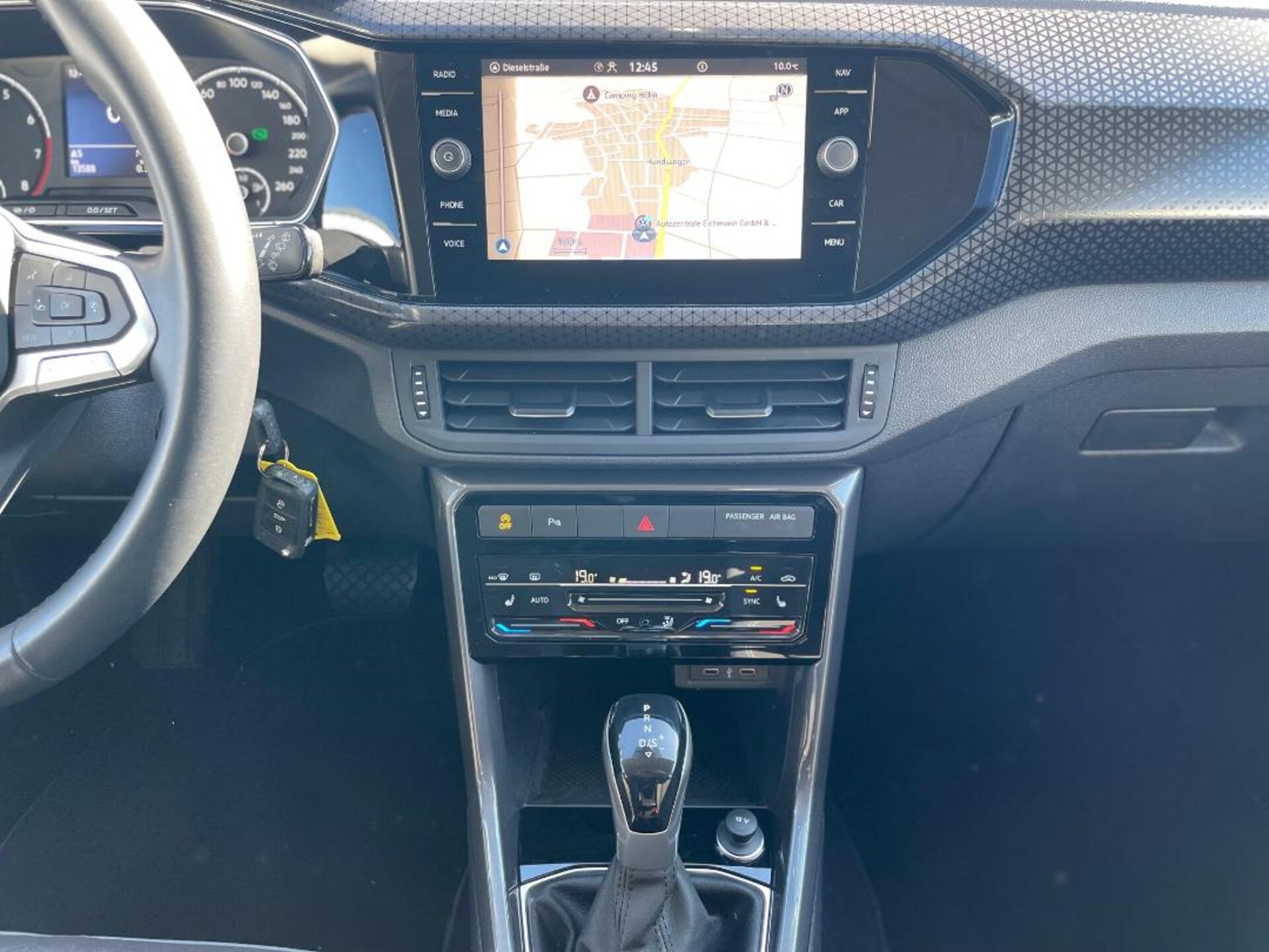 Volkswagen T-Cross Style