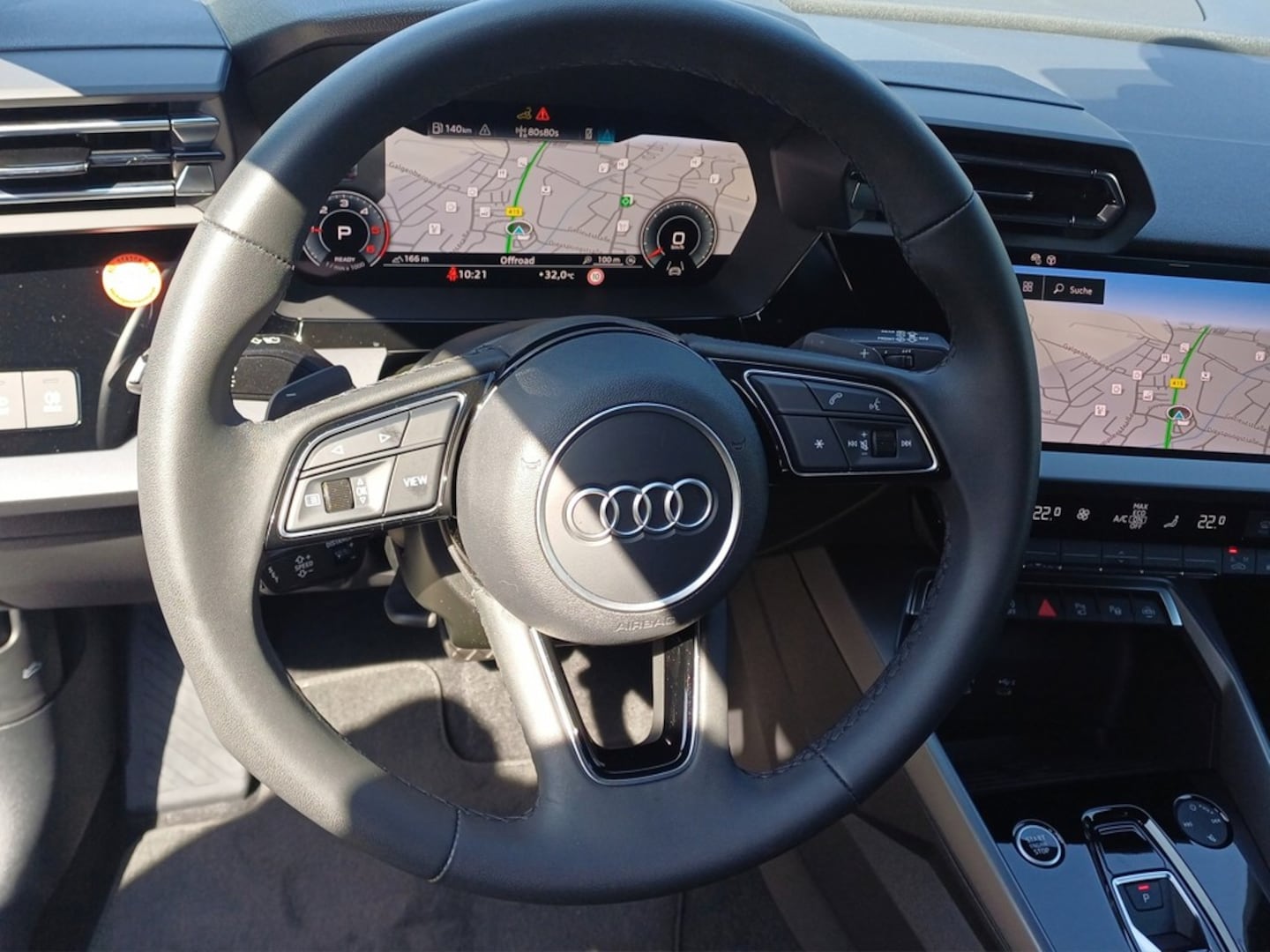 Bild über Audi A3 allstreet 35 TDI S tronic - für weitere Informationen kontaktieren Sie den Audi Partner