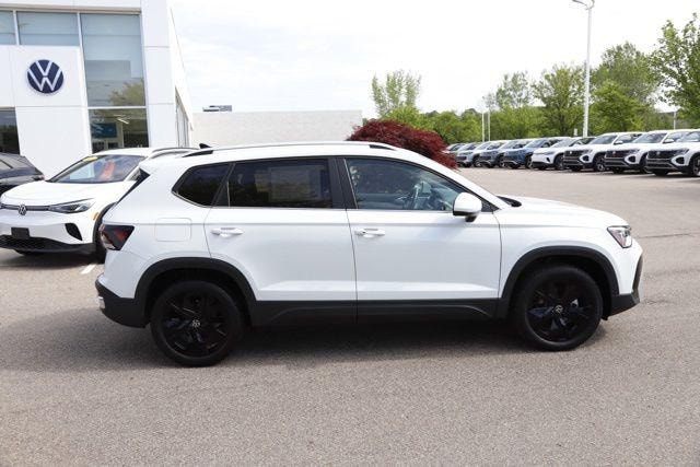 2025 Volkswagen Taos