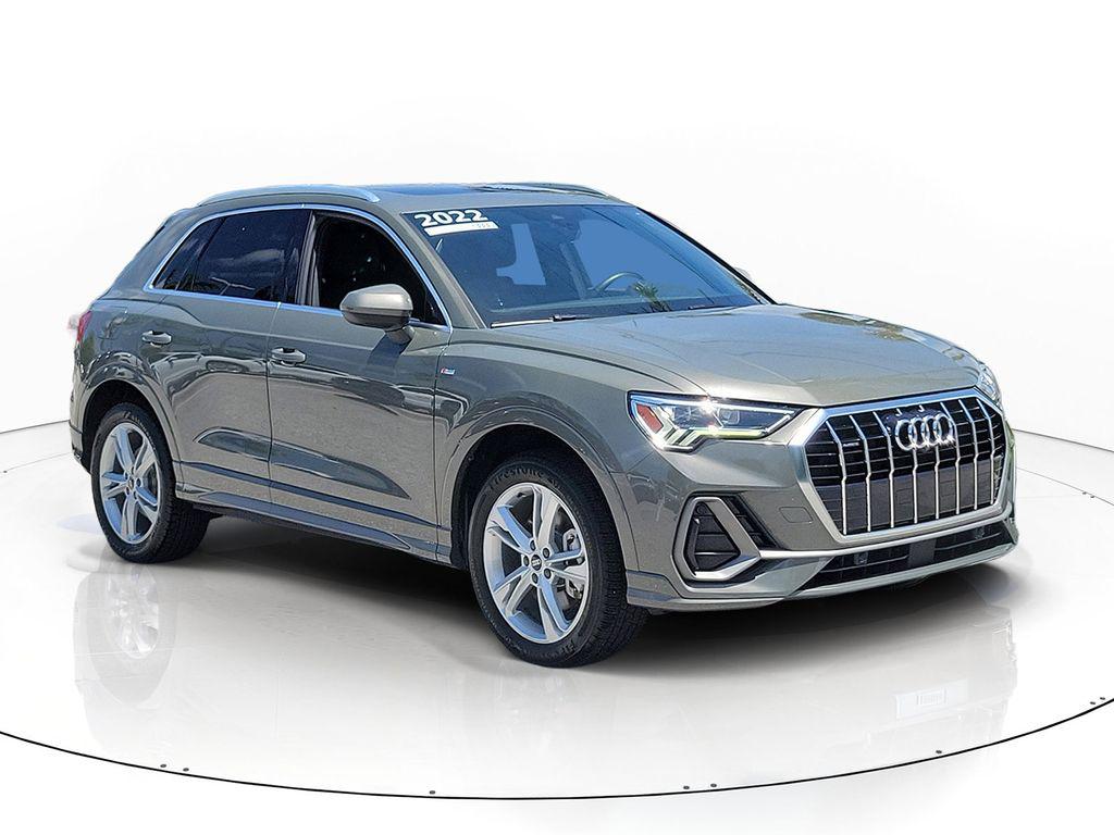 2022 Audi Q3 45 TFSI S Line Premium Plus quattro's photo