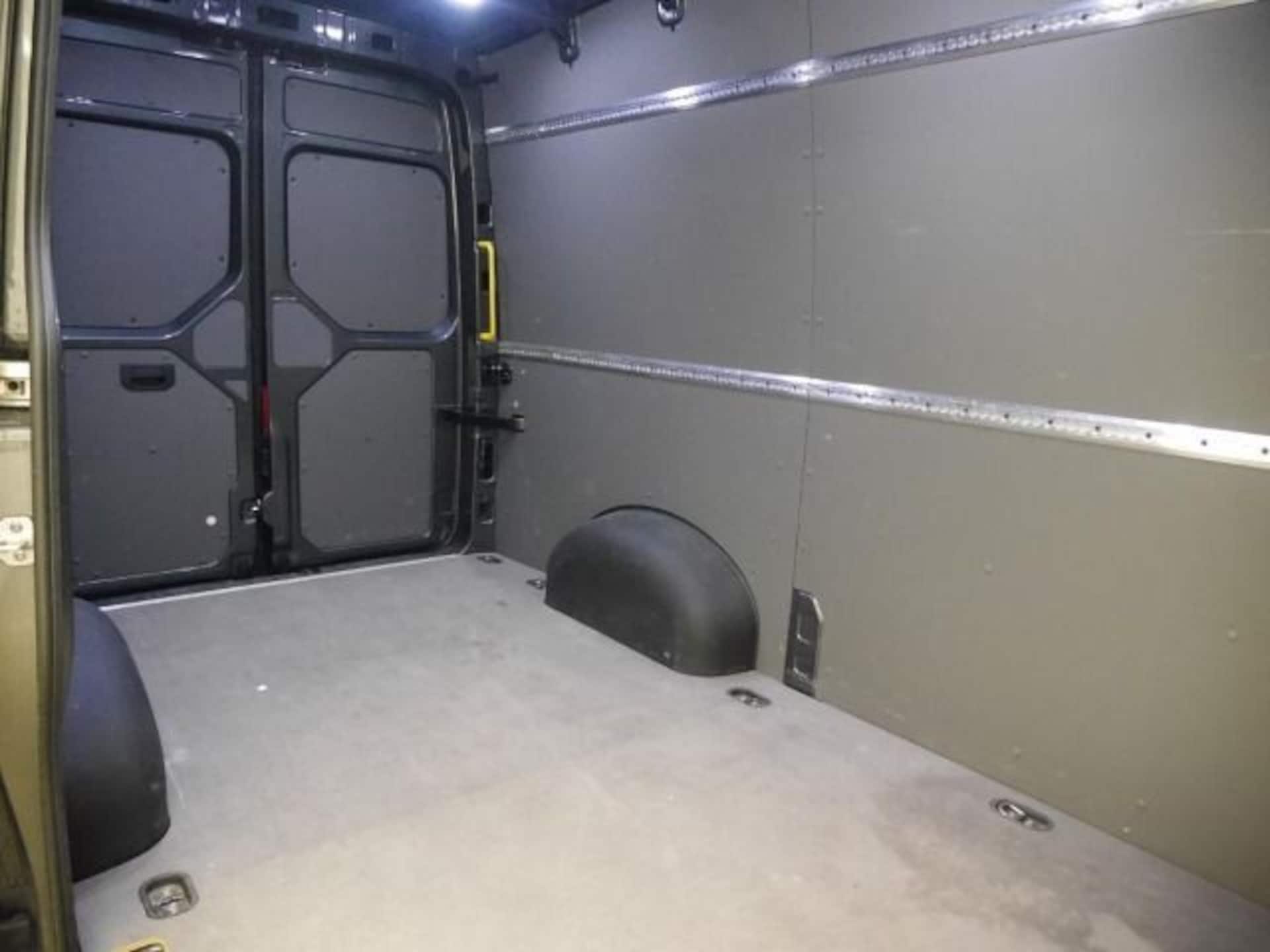 Volkswagen Crafter Kasten mittlerer Radstand