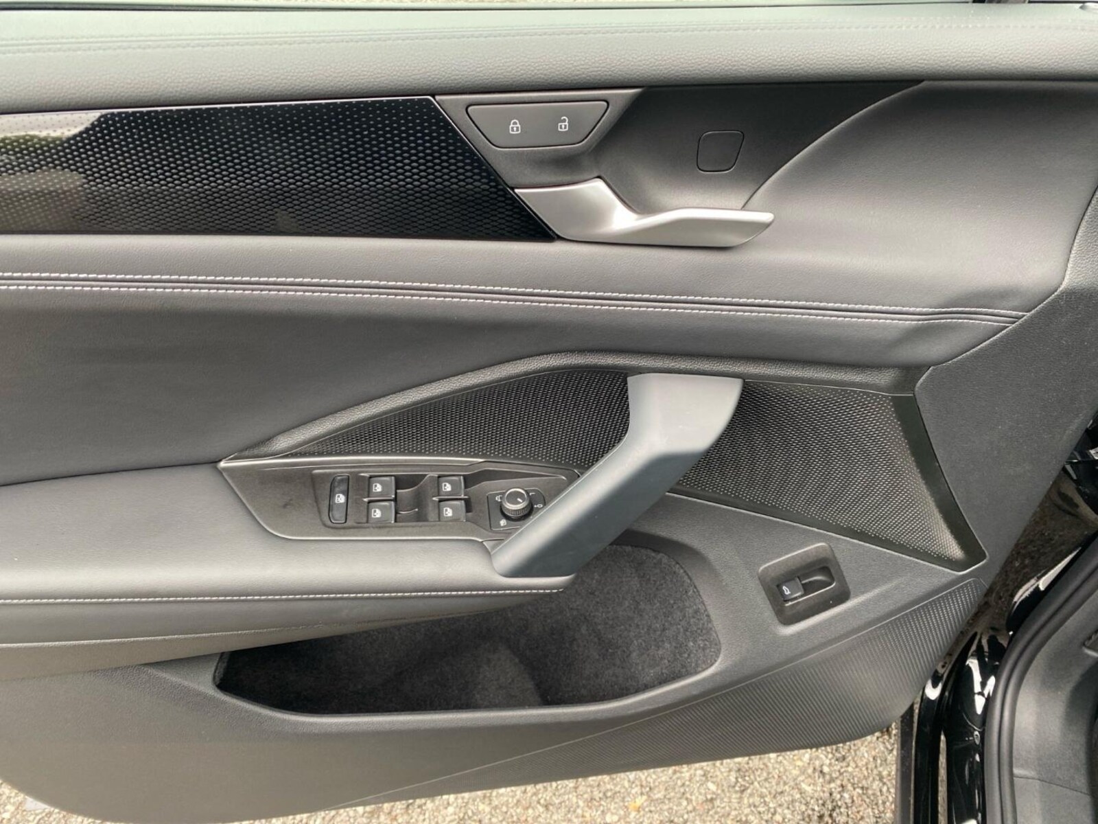 Volkswagen Tiguan – Bild 12