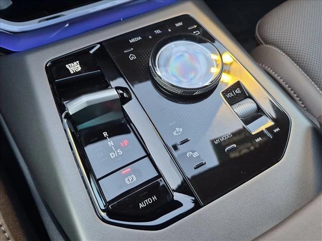 2026 BMW X3 30 - Photo 12