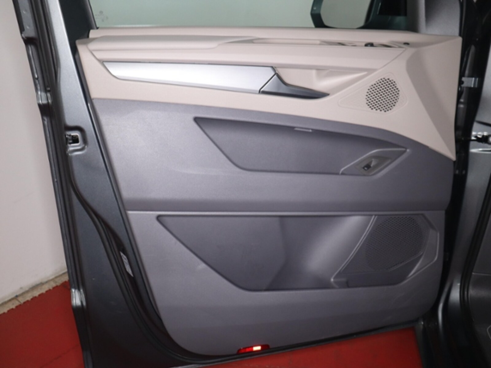 Volkswagen Multivan Langversion – Bild 10