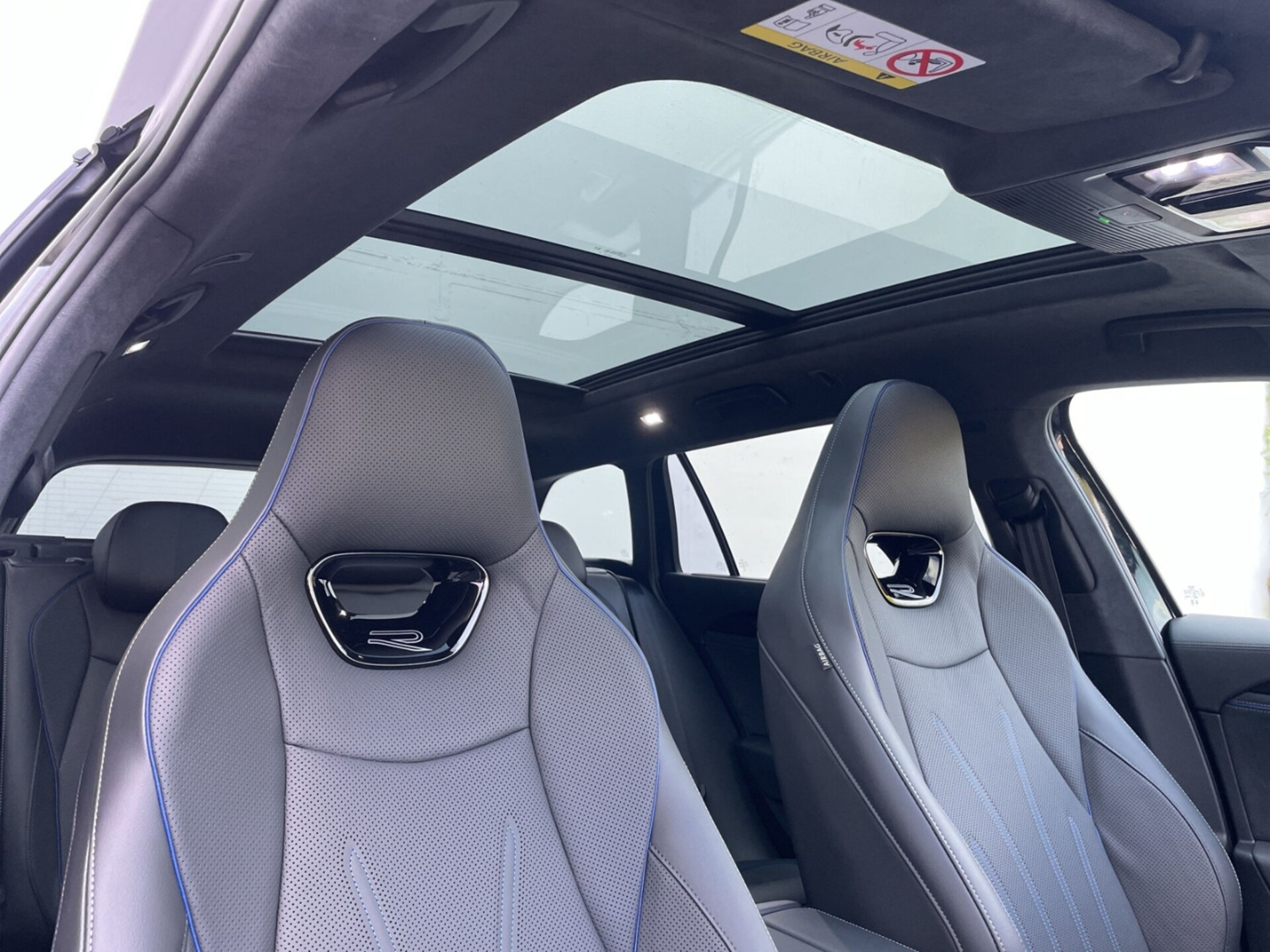 Volkswagen Passat R-Line