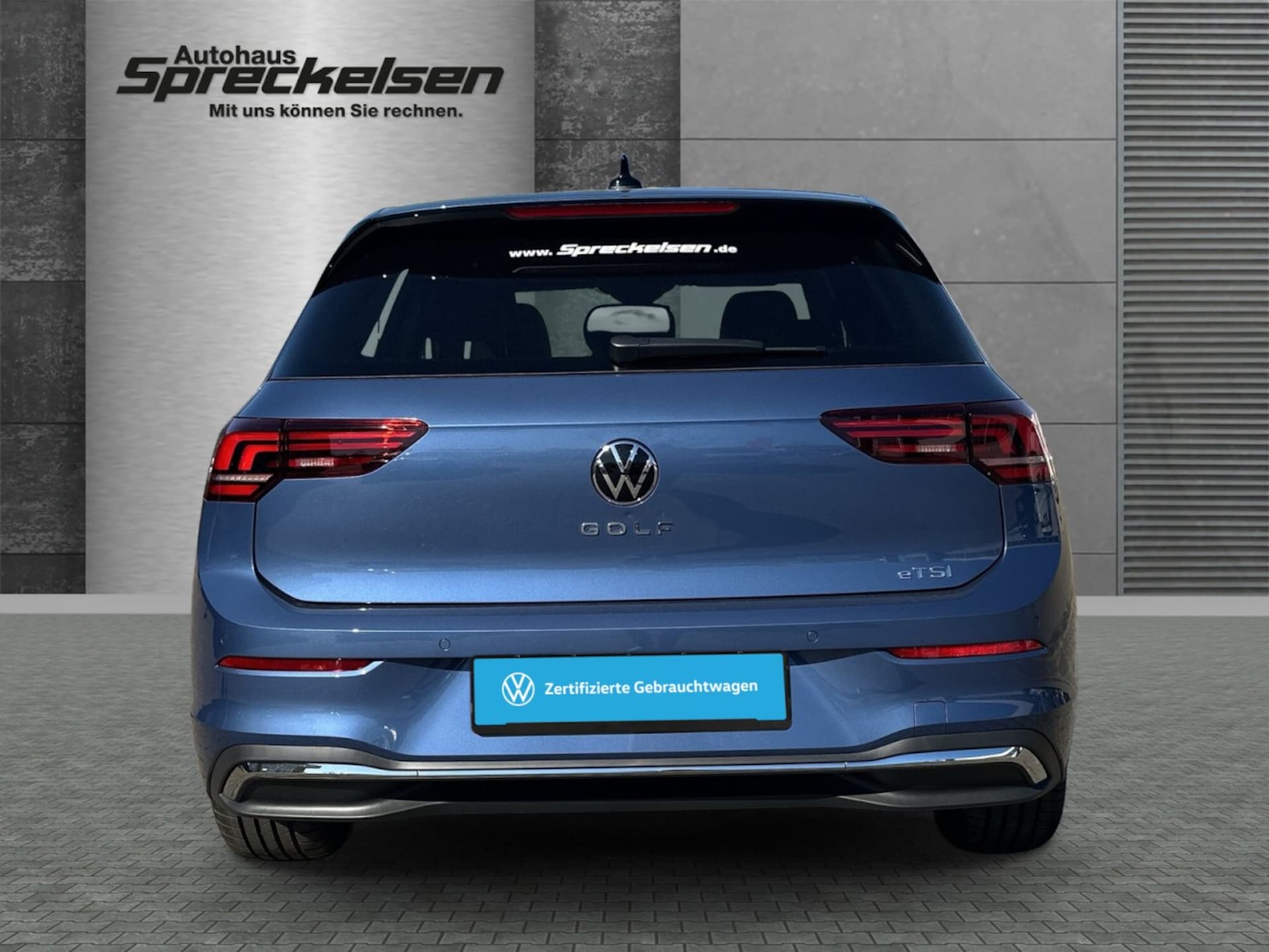 Volkswagen Golf Style