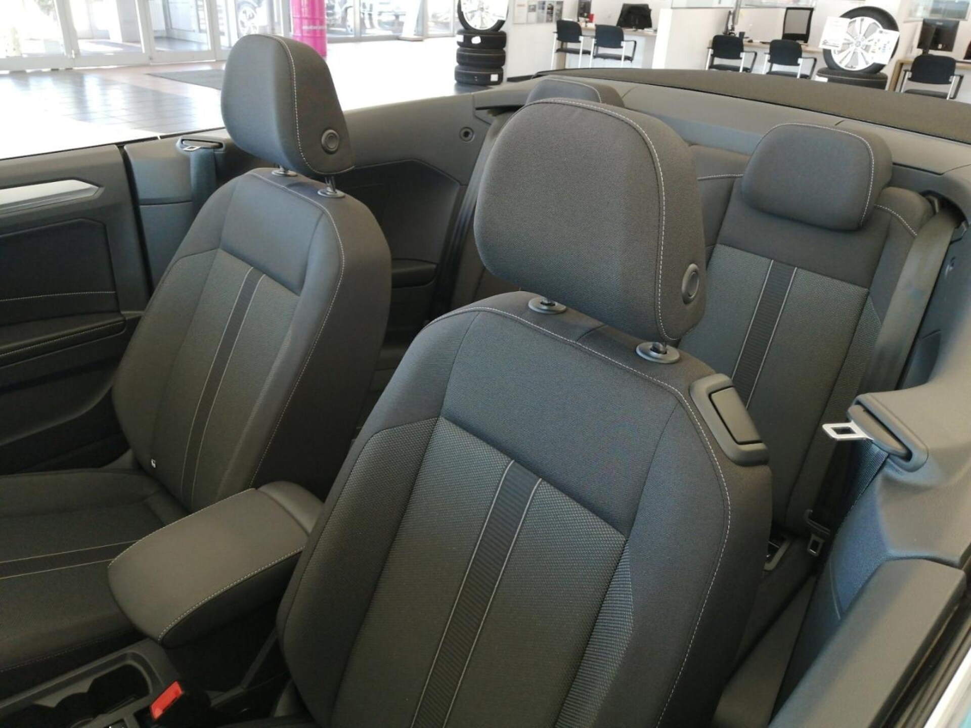 Volkswagen T-Roc Cabriolet Style