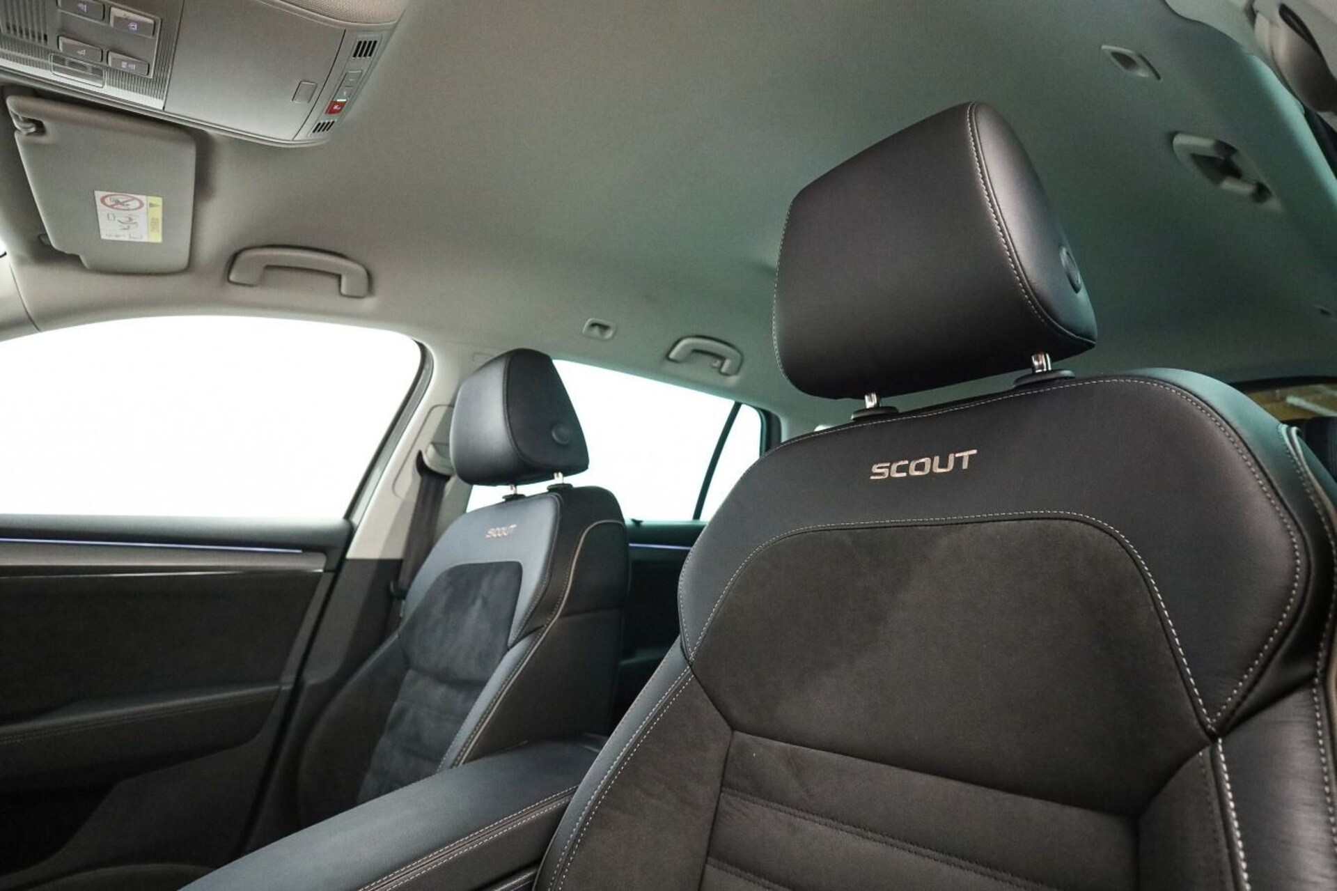 Skoda Superb Combi Scout