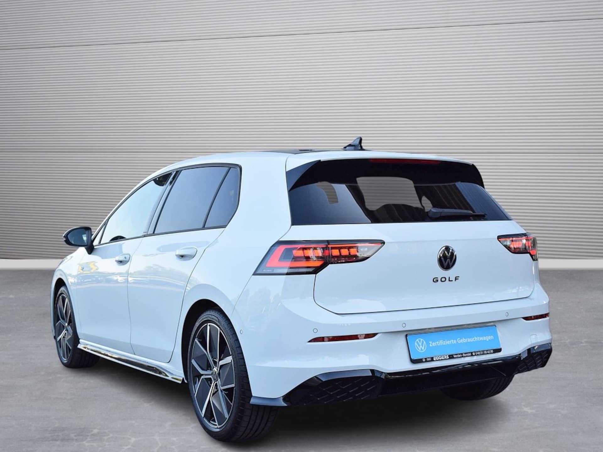 Volkswagen Golf R-Line