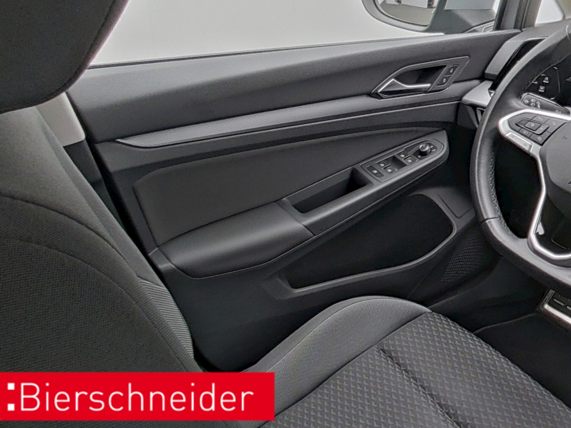 Volkswagen Golf Active