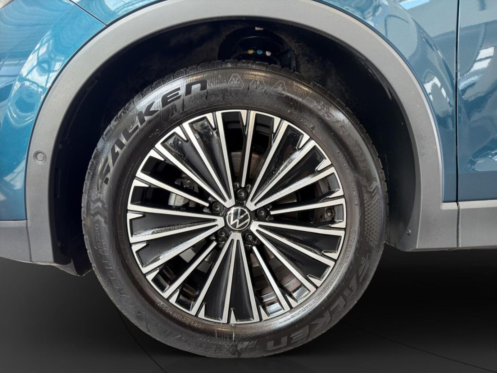 Volkswagen Tiguan – Bild 8