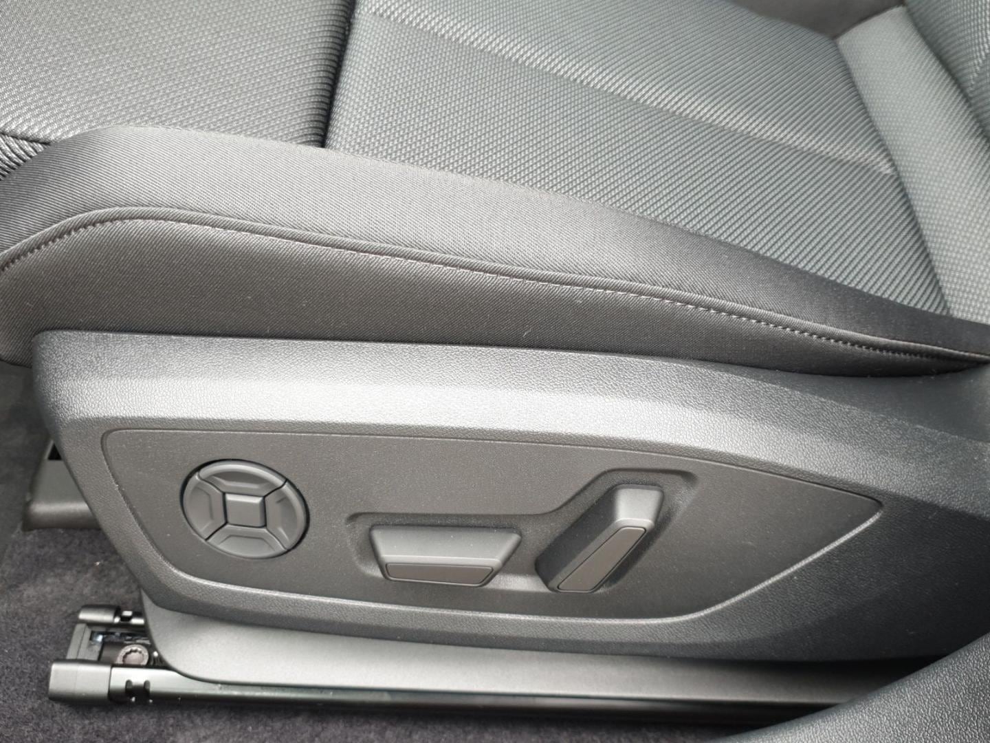 Bild über Audi A3 Sportback TFSI 110 kW S tronic - für weitere Informationen kontaktieren Sie den Audi Partner