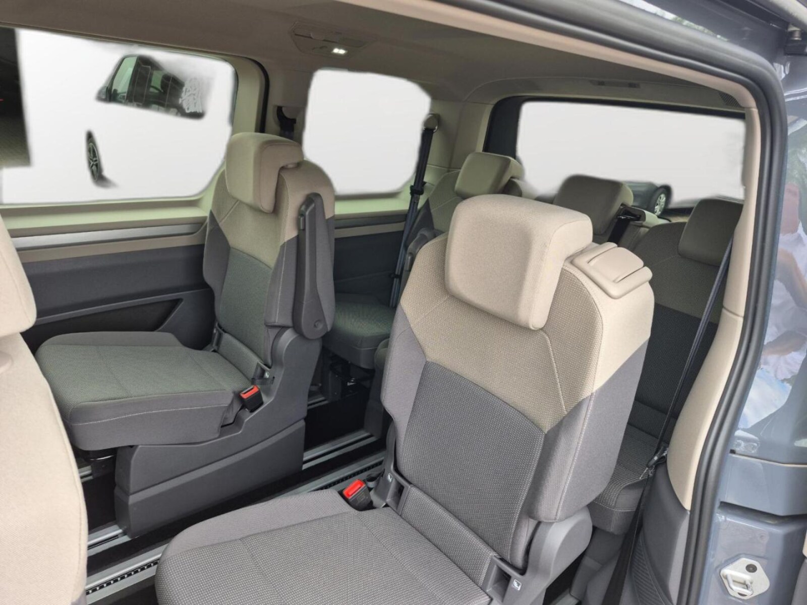 Volkswagen Multivan – Bild 9