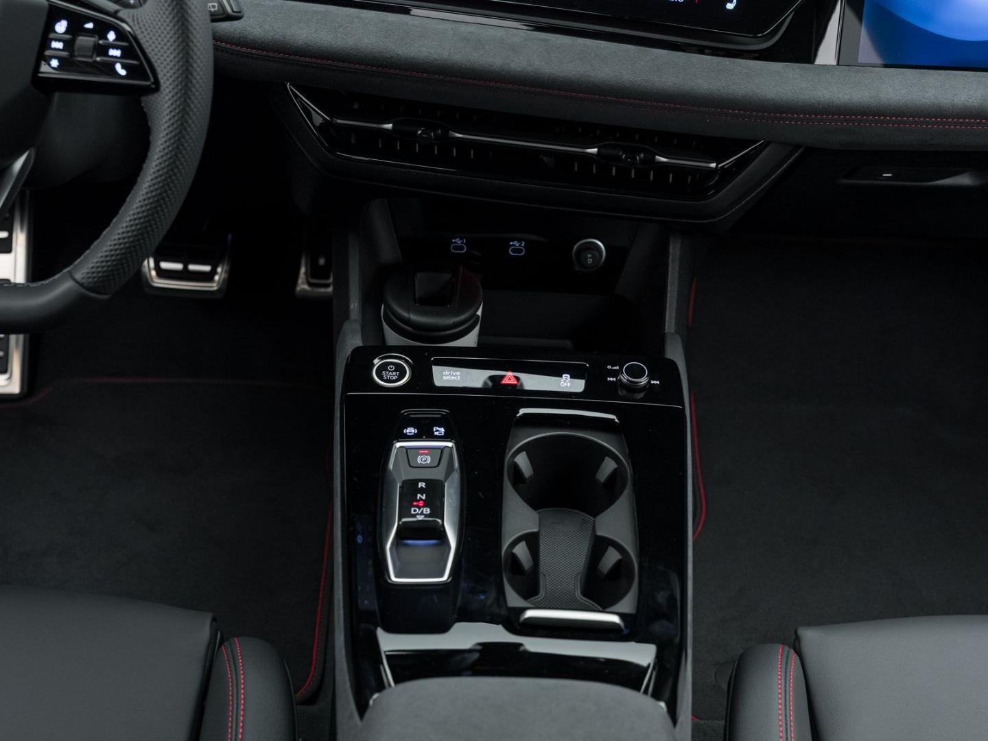 Bild über Audi A6 Avant e-tron S line business e-tron performance 270 kW - für weitere Informationen kontaktieren Sie den Audi Partner