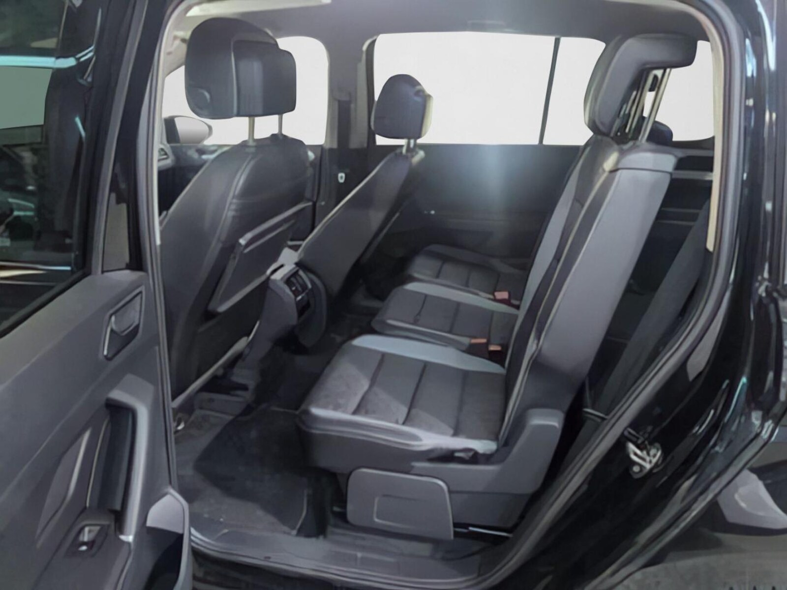 Volkswagen Touran – Bild 4