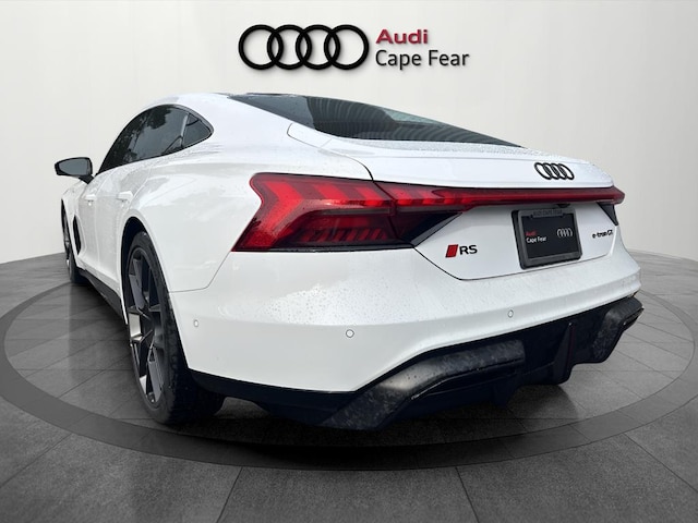 2026 Audi RS e-tron GT performance