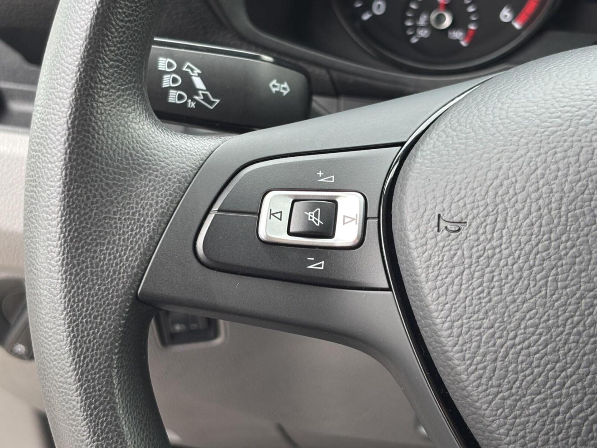 Volkswagen Crafter Furgon długi rozstaw osi