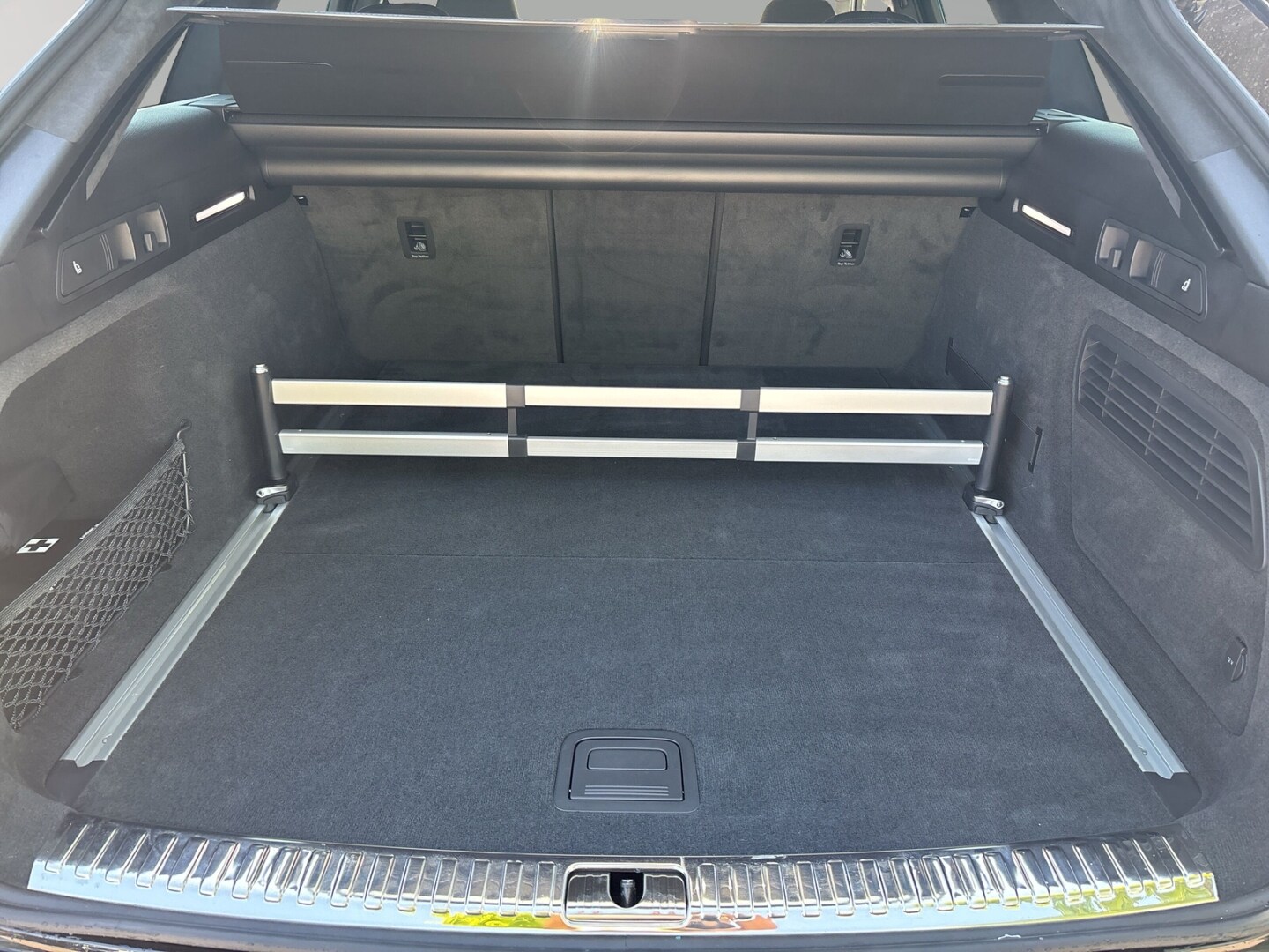 Image about Audi RS 6 Avant performance quattro tiptronic