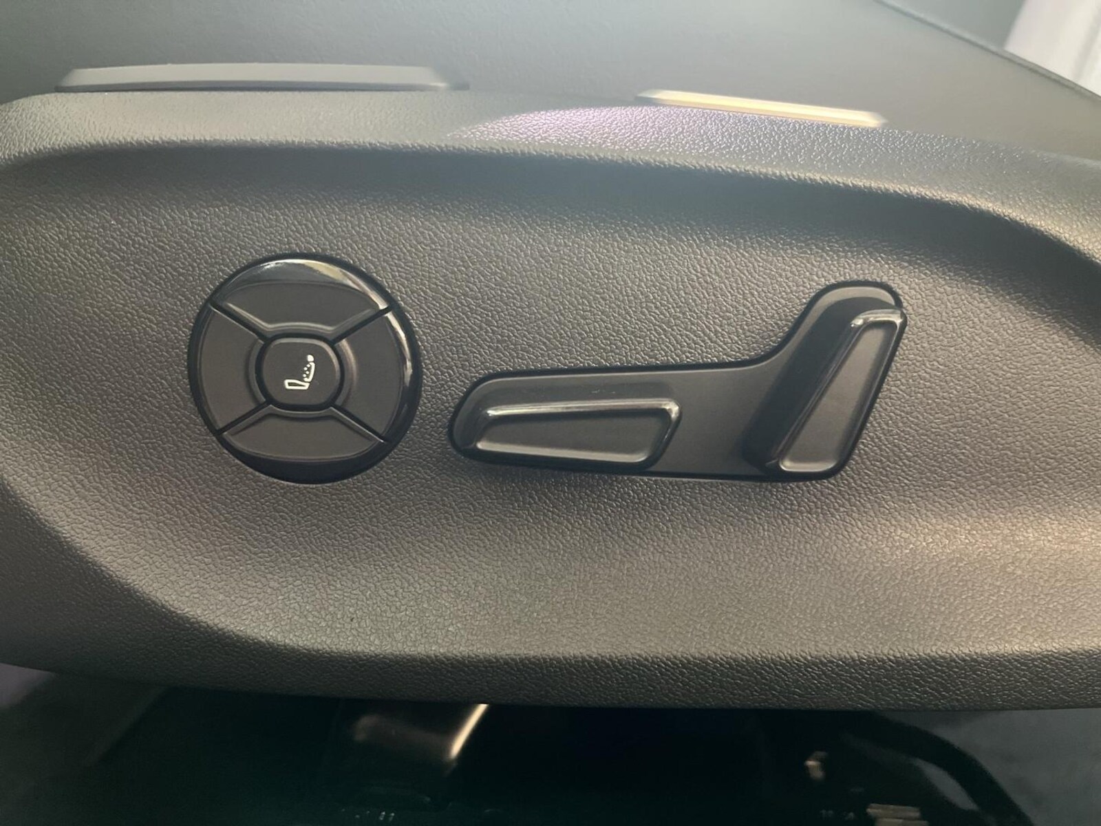 Volkswagen Passat – Bild 16