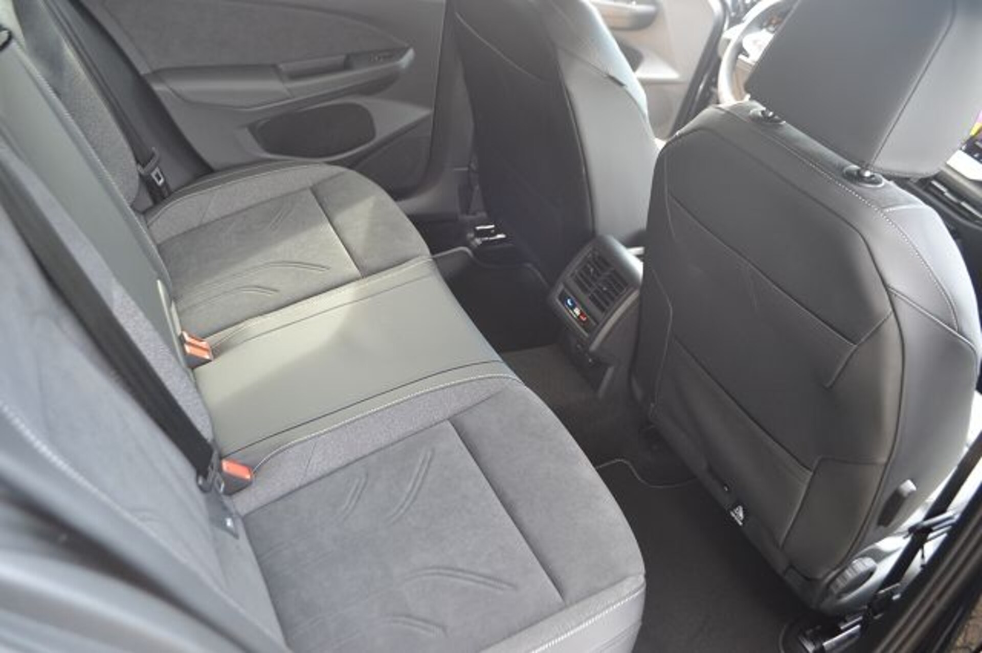 Volkswagen Golf Variant Style