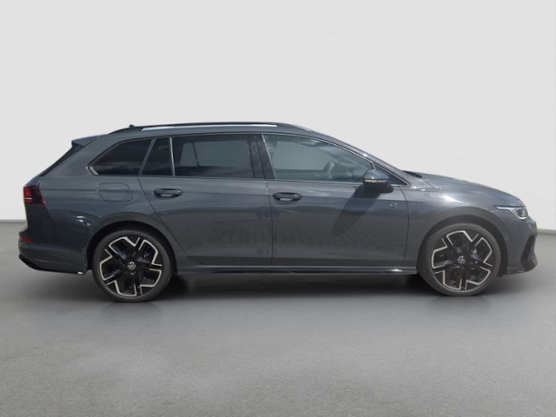 Volkswagen Golf Variant R-Line
