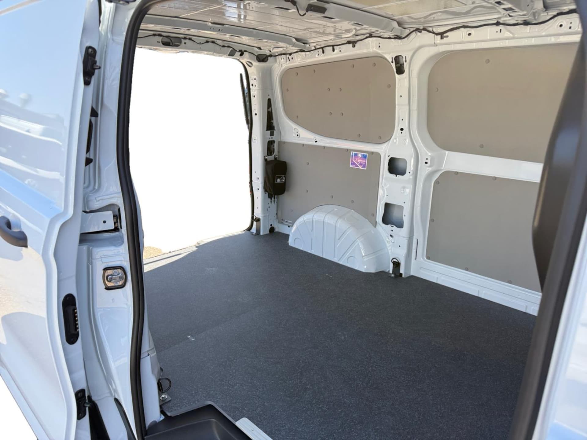 Volkswagen Transporter Kasten kurzer Radstand
