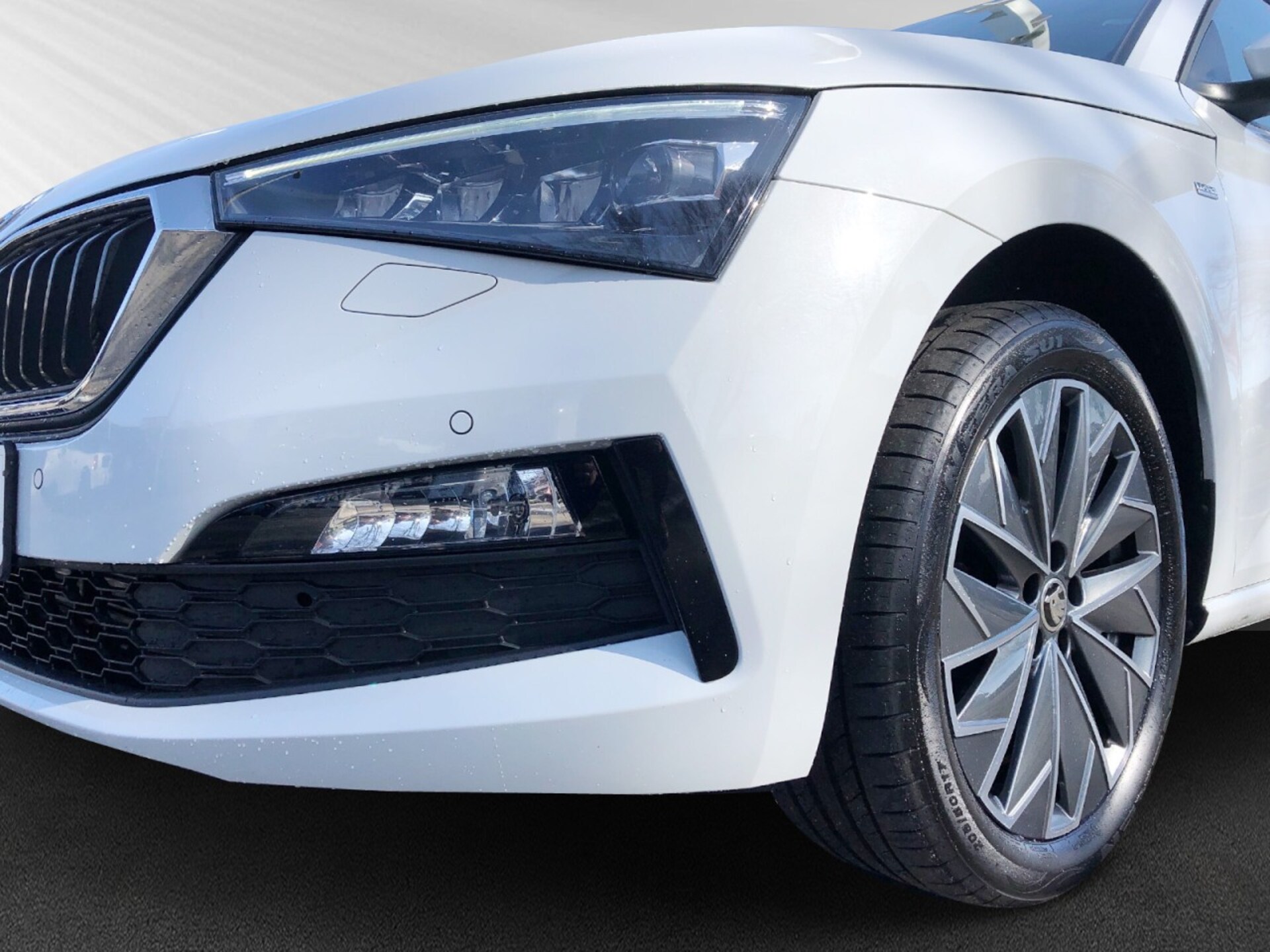 Skoda Scala Tour