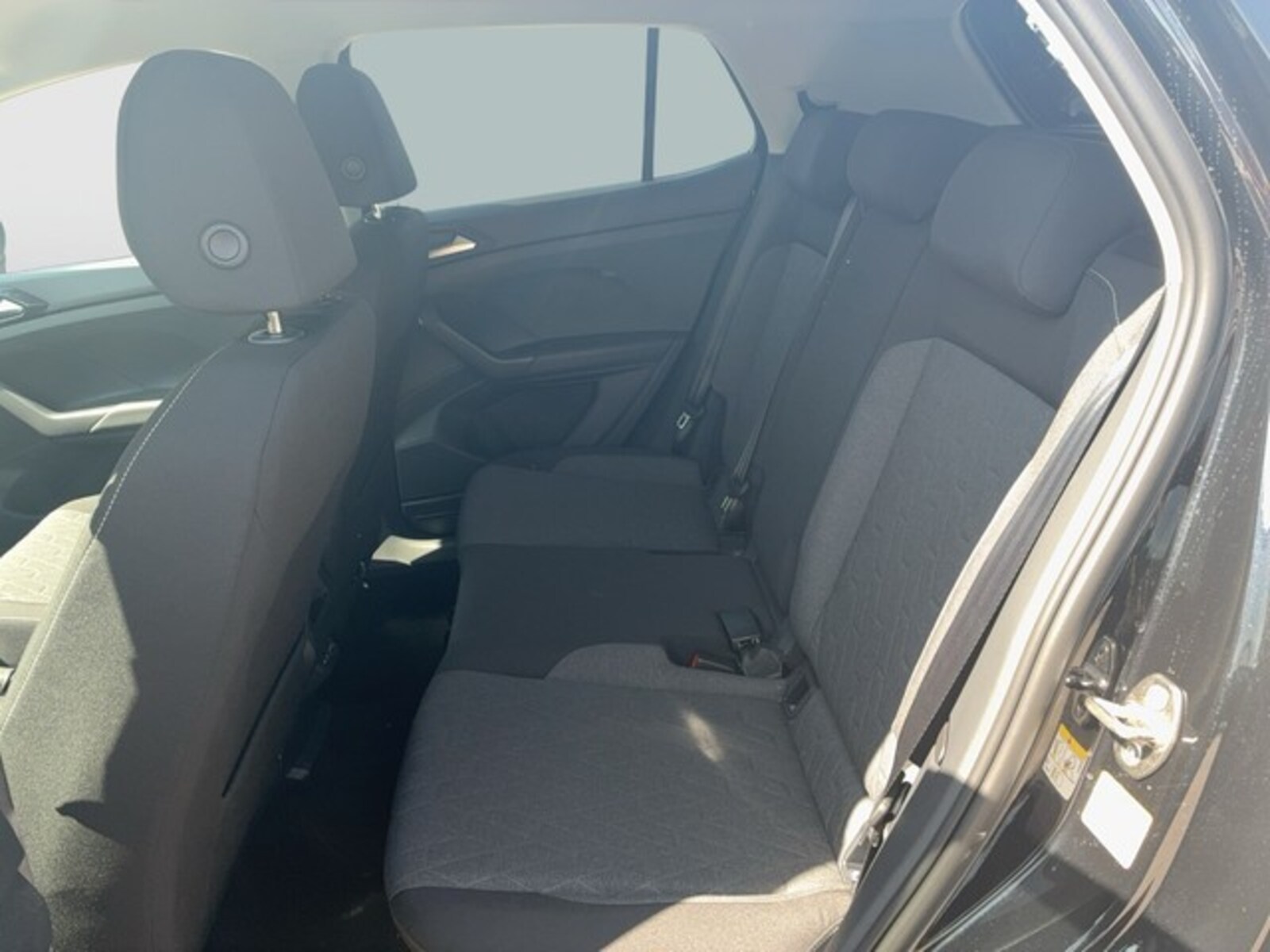 Volkswagen T-Cross – Bild 11
