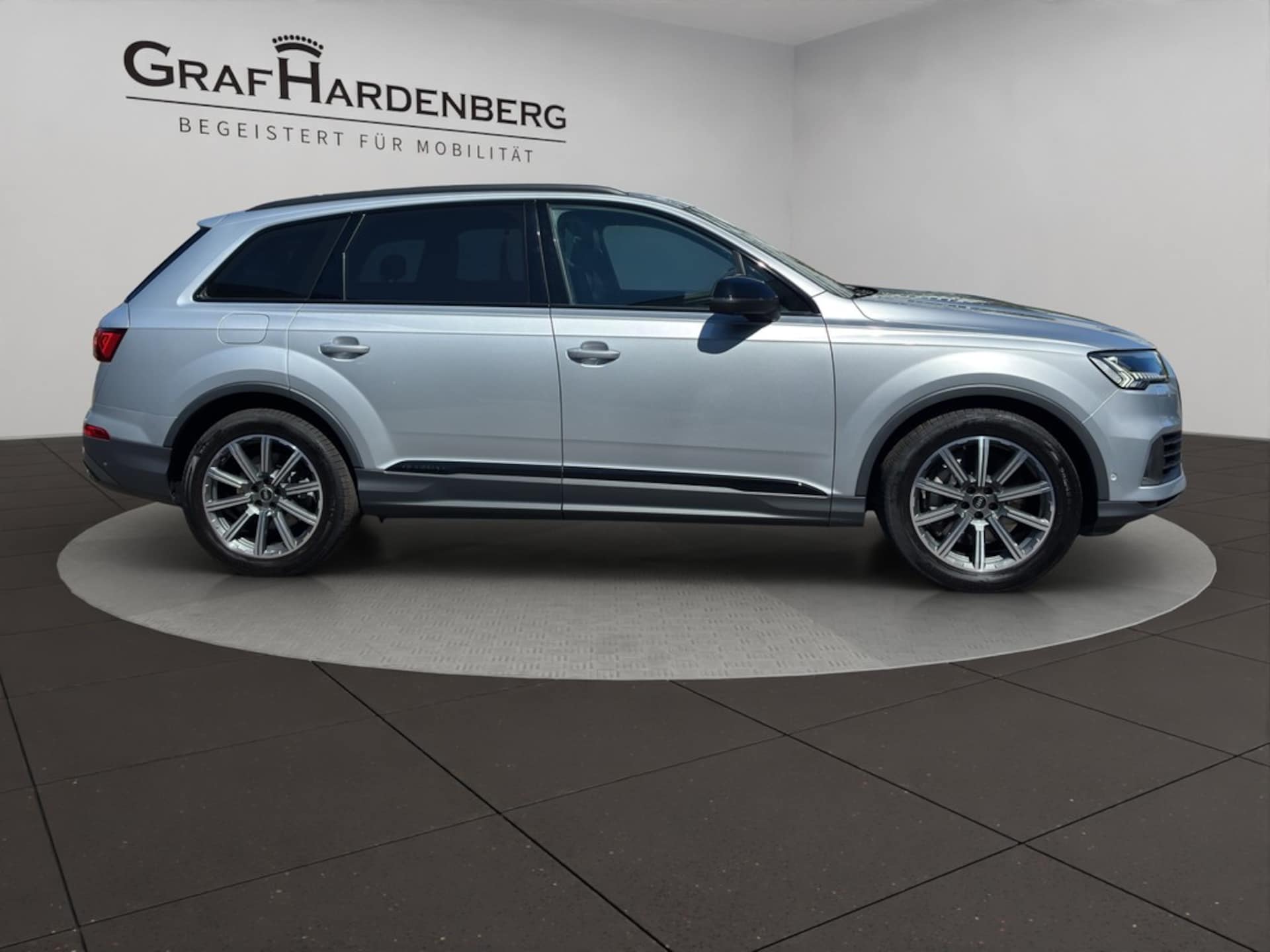 Audi Q7 SUV TFSI e