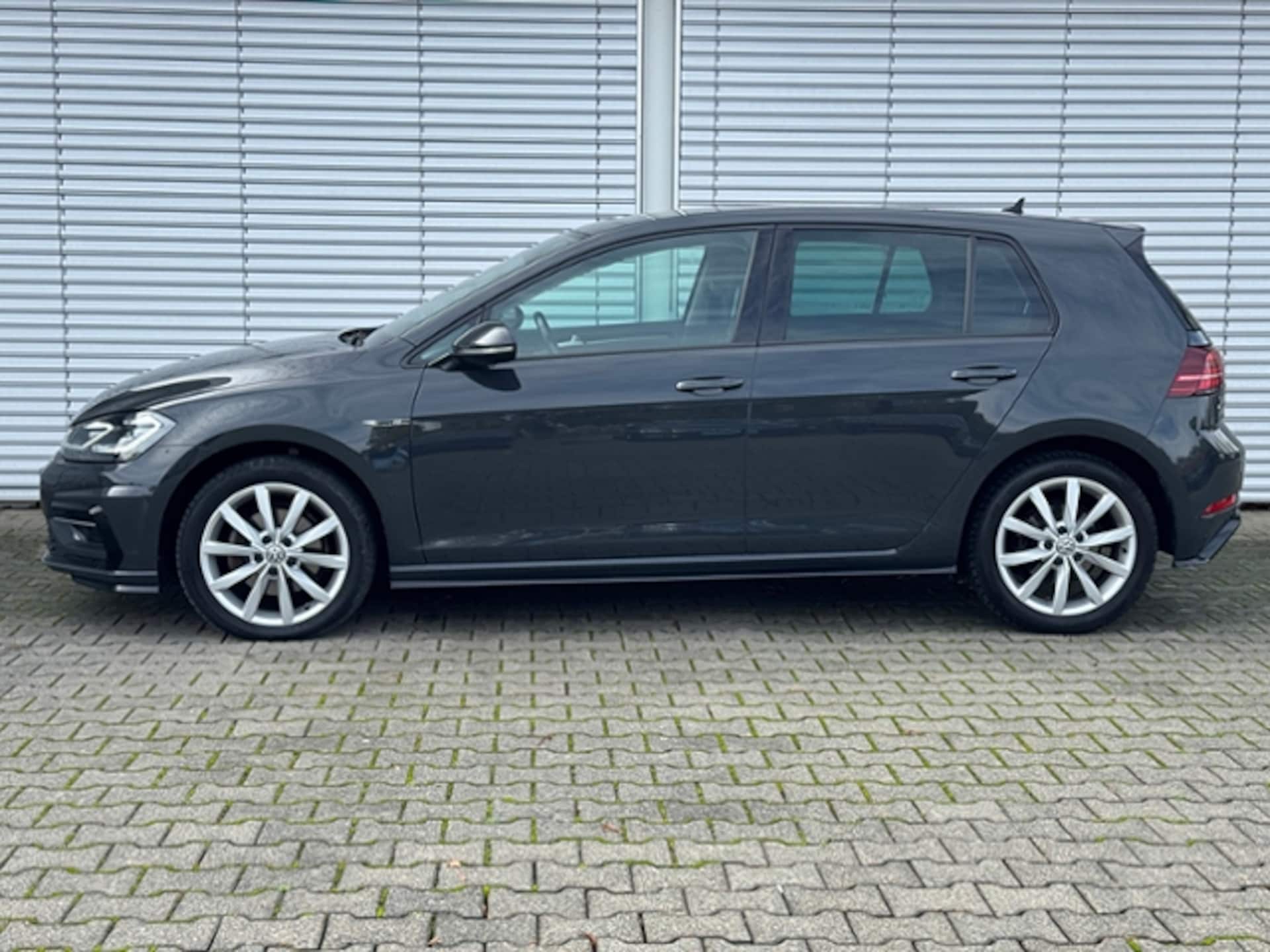 Volkswagen Golf Highline