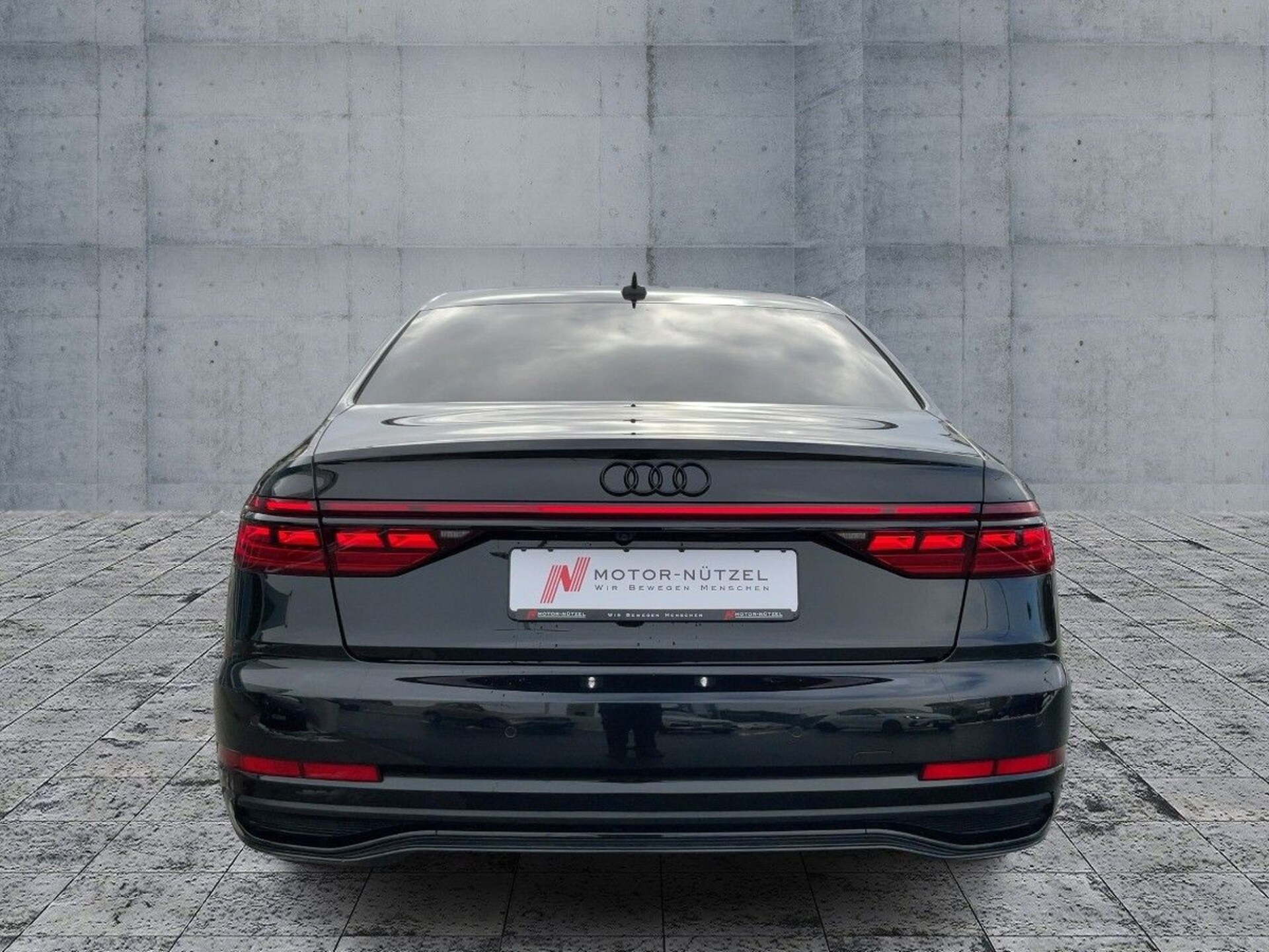 Audi A8 TFSI e