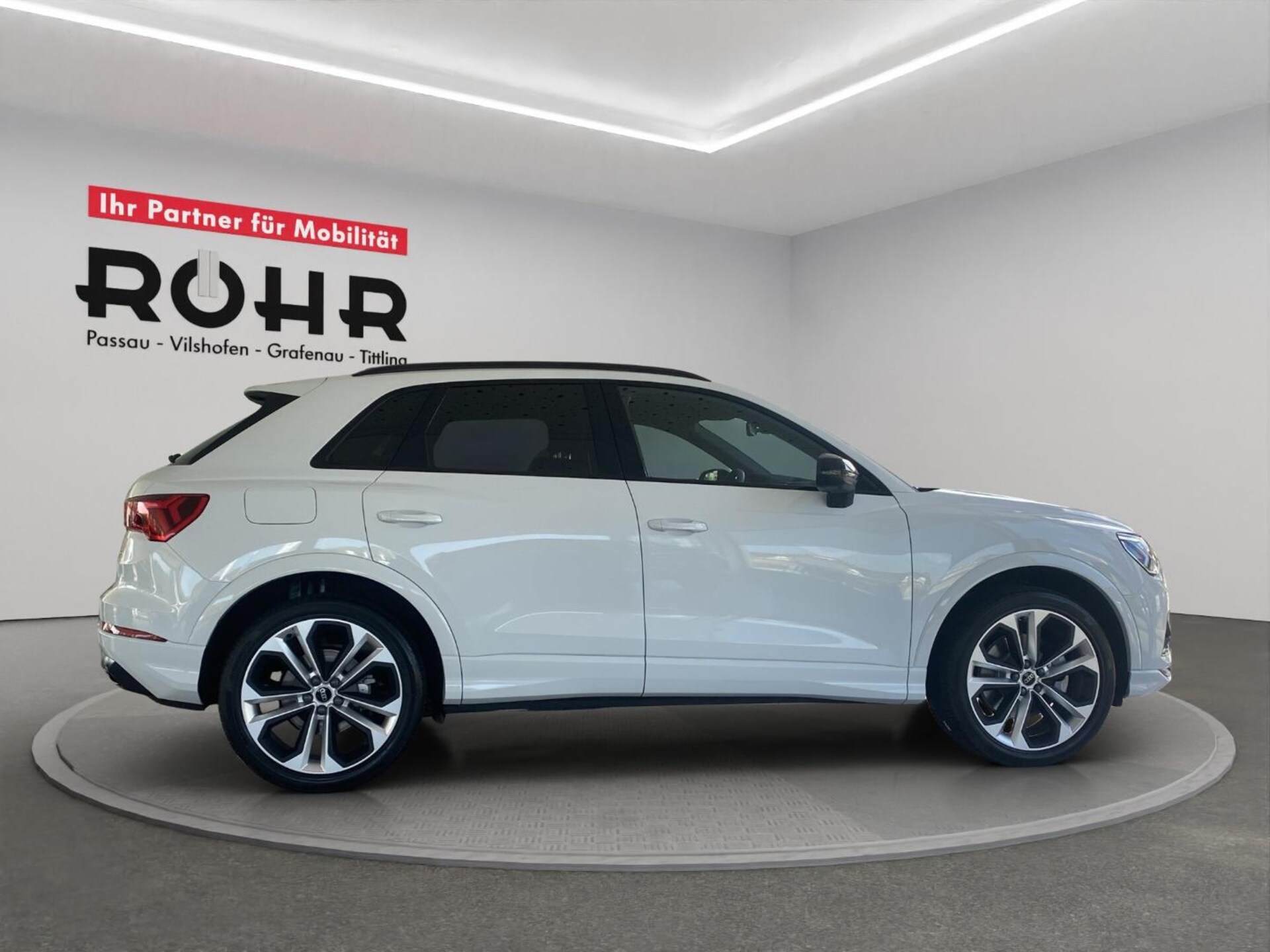 Audi Q3 SUV advanced