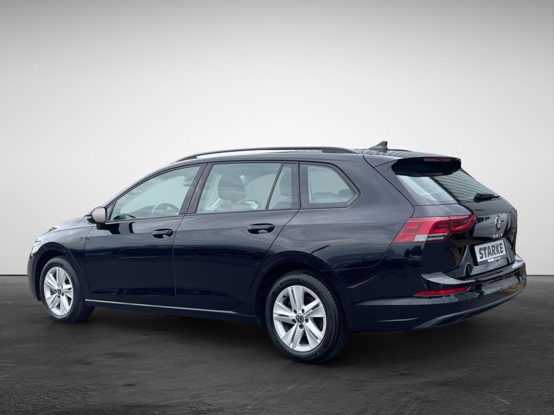 Volkswagen Golf Variant Life