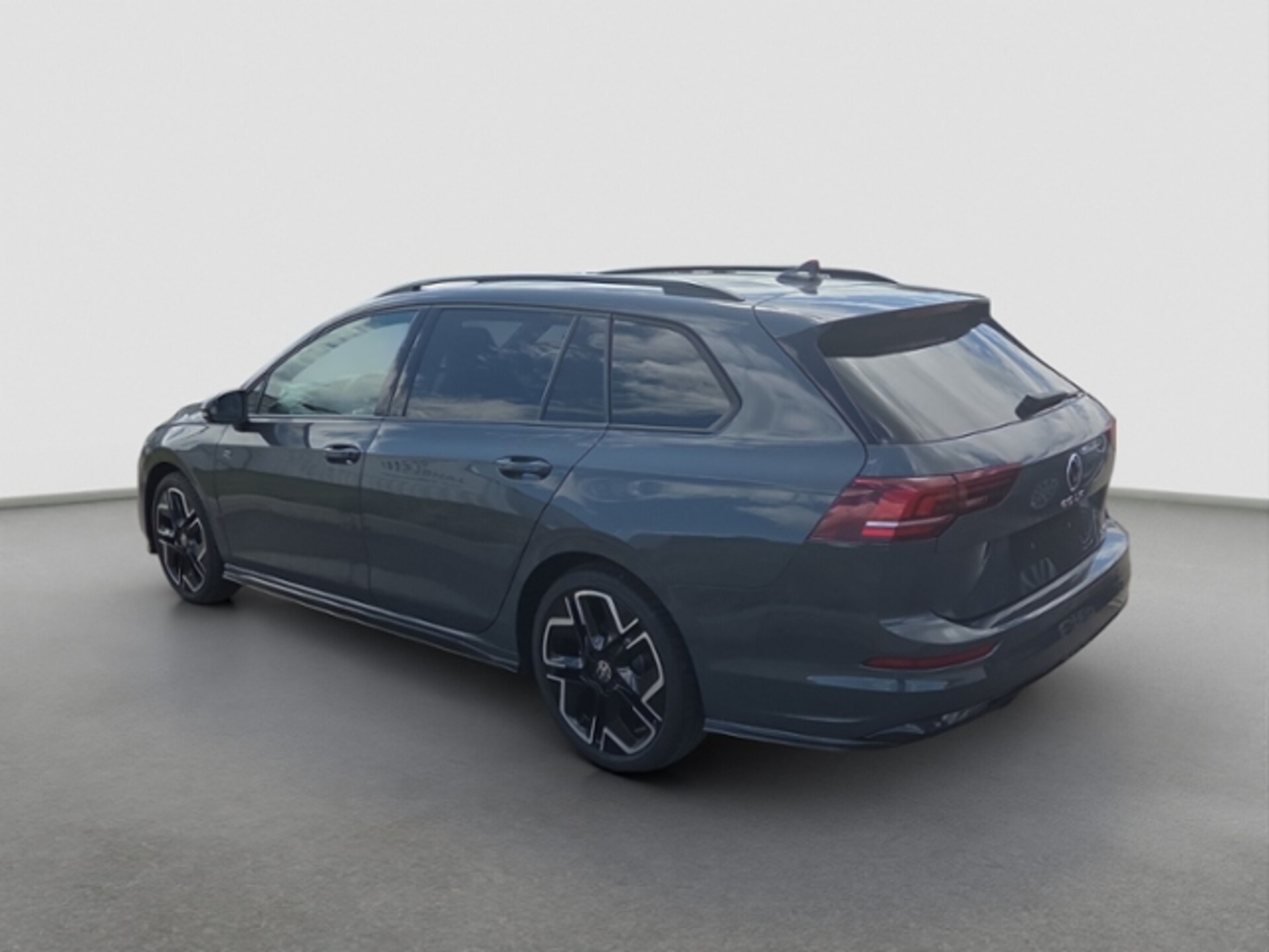 Volkswagen Golf Variant R-Line