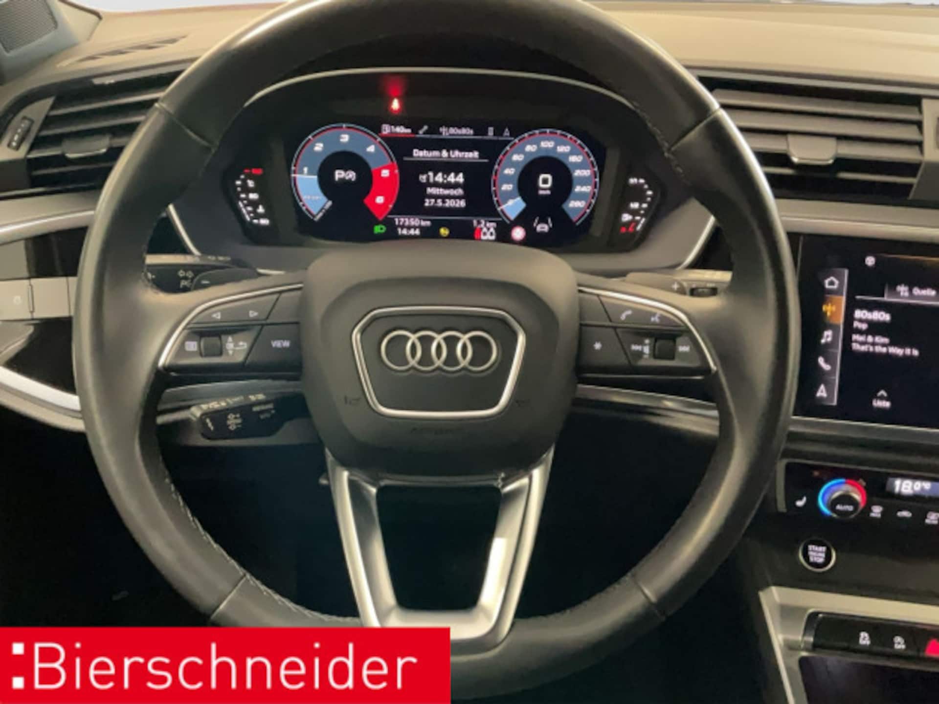 Audi Q3 SUV S line