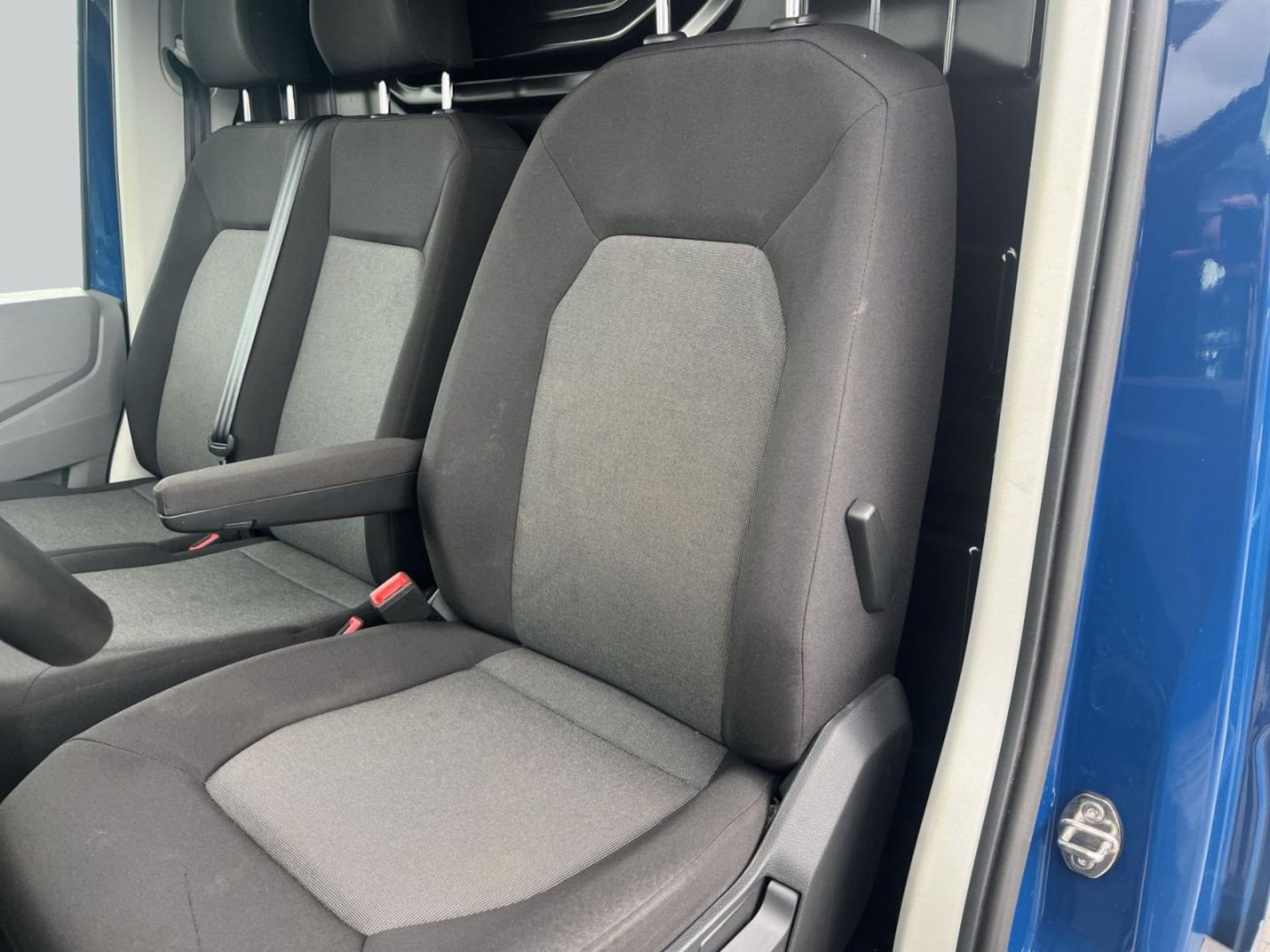 Volkswagen Crafter Kasten mittlerer Radstand